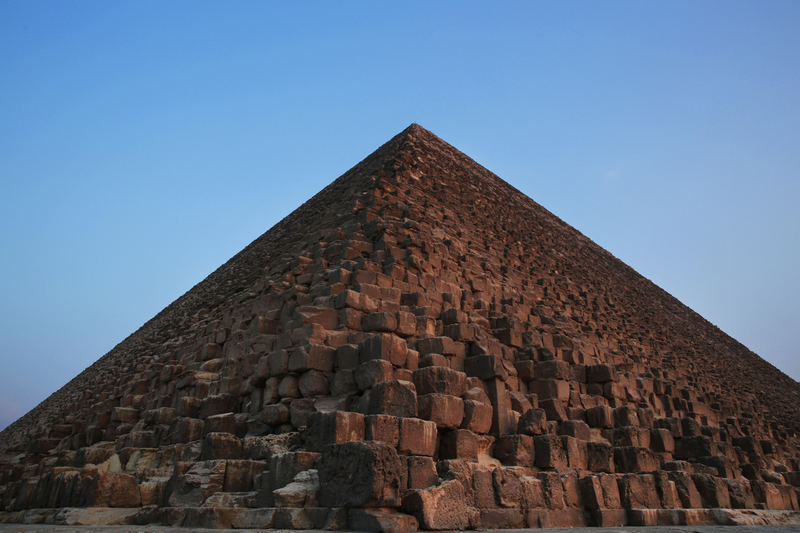 Illustration for article titled There Are Strange Hot Spots On Giza's Great Pyramid, And No One's Quite Sure WhyÂ
